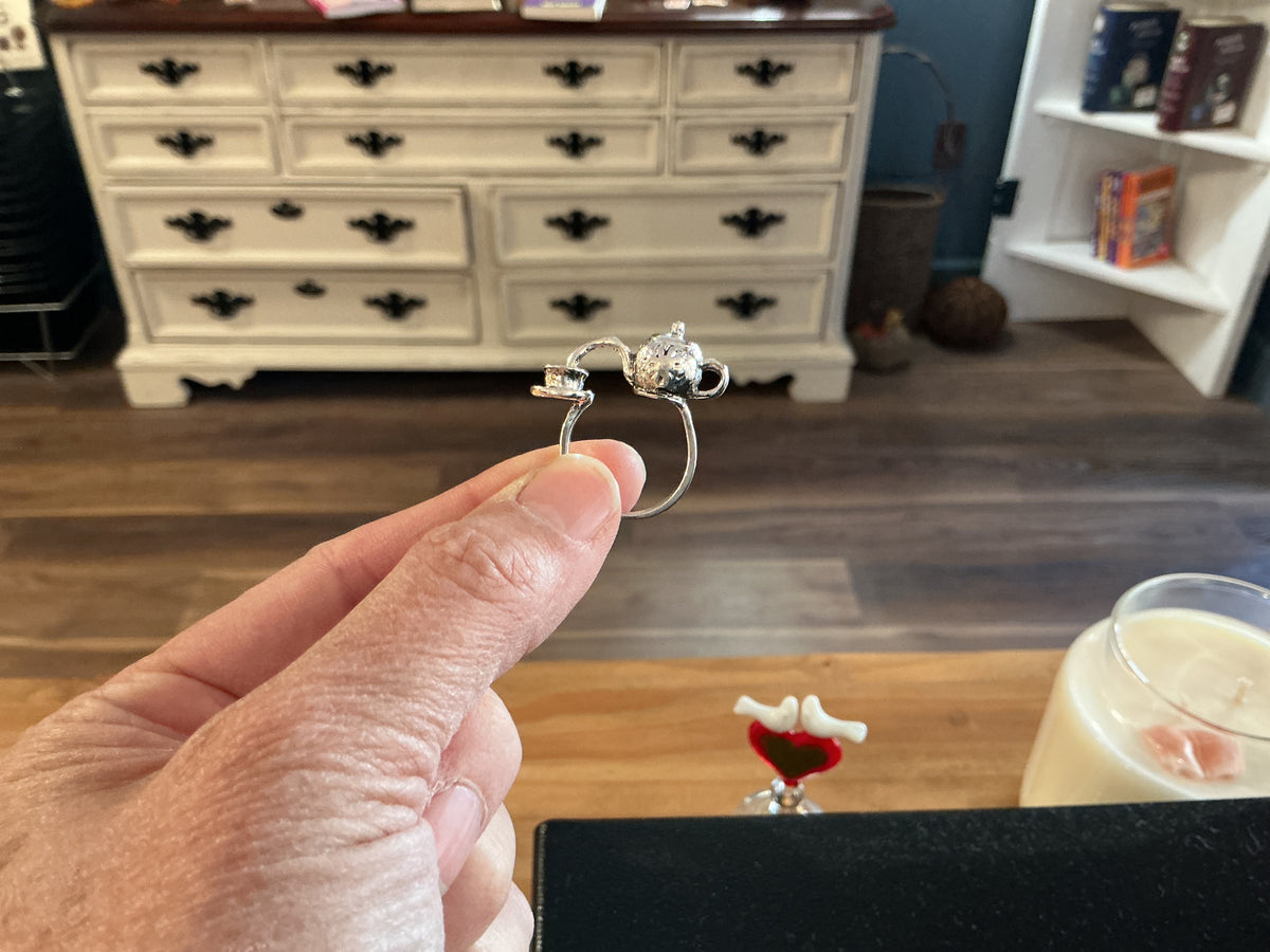 Teapot rings