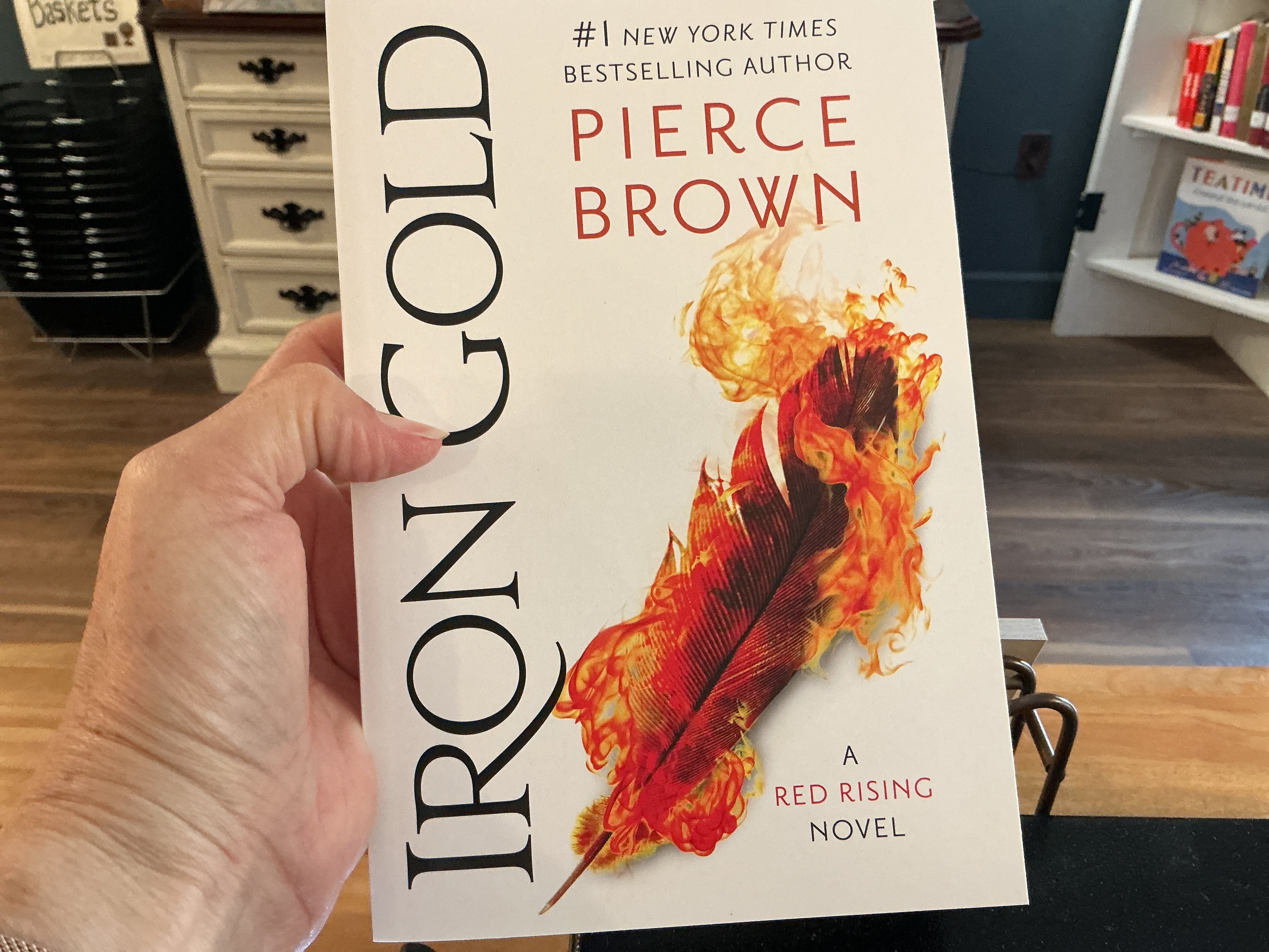 Iron gold
