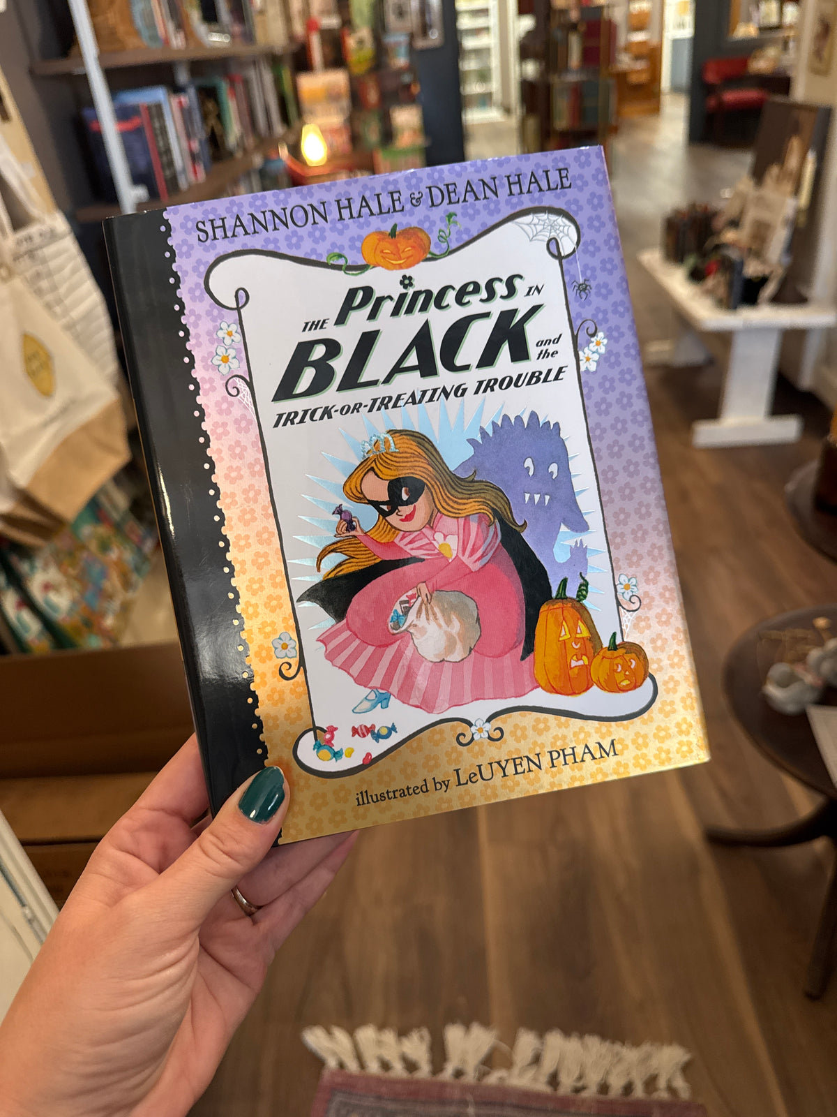 Princess in Black Trick or Treating Trouble