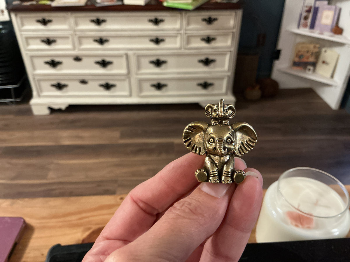 Brass elephant